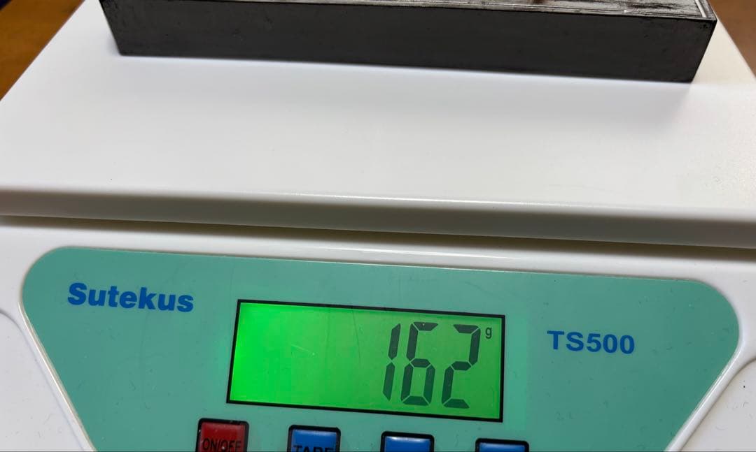 処分価格40年古墨　五つ星古梅園製「紅花墨」10丁型２個セット④ラスト出品