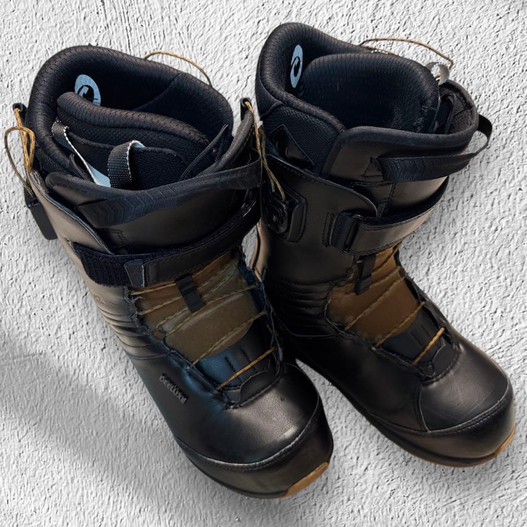 スノーボードブーツ ブラック ダブルストラップ DEELUXE