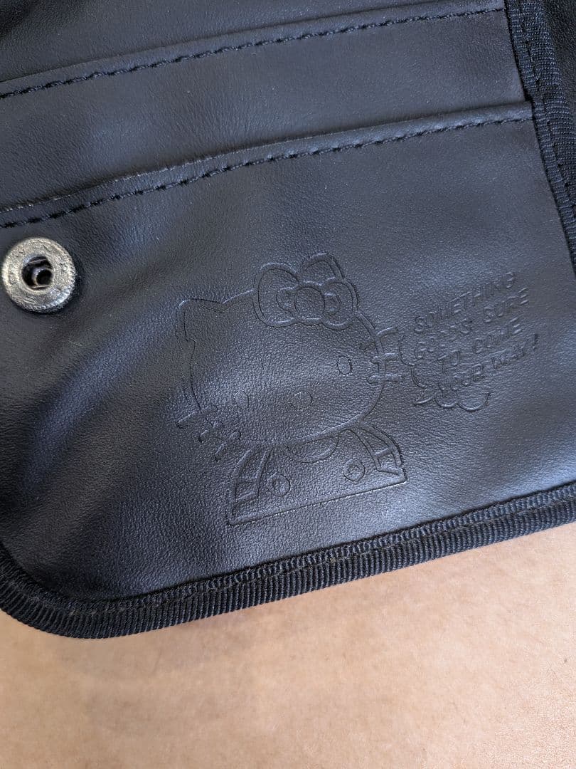 超希少　ハローキティ　1990年　財布　二つ折り　旧サンリオ　激レア　レトロ