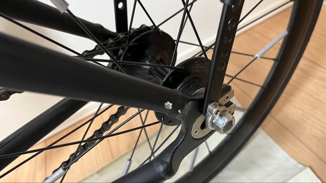 tern (ターン) SURGE UNO (サージュウノ)