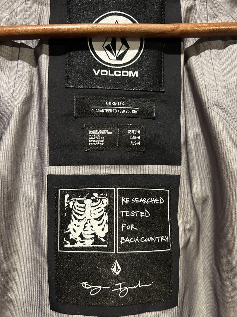 VOLCOM GUCH STRETCH GORE JKT BLK Mサイズ