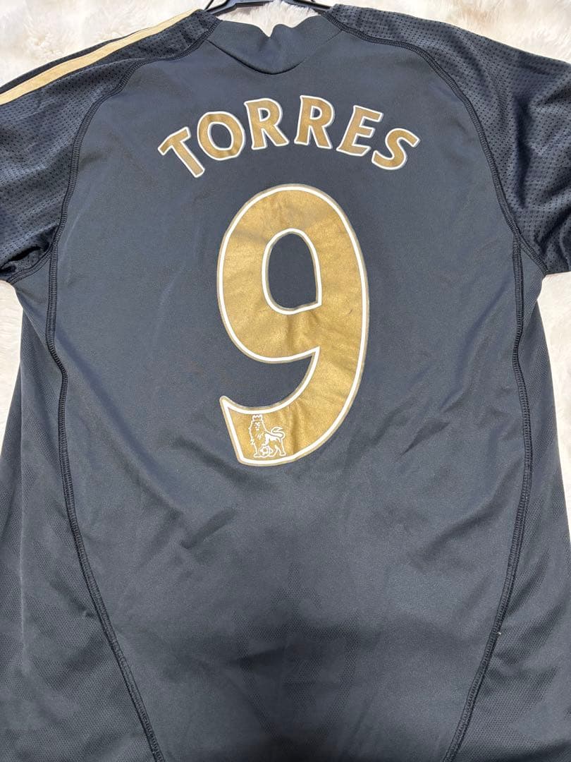 リヴァプール トーレス 9 長袖ジャージ 出回り少ない