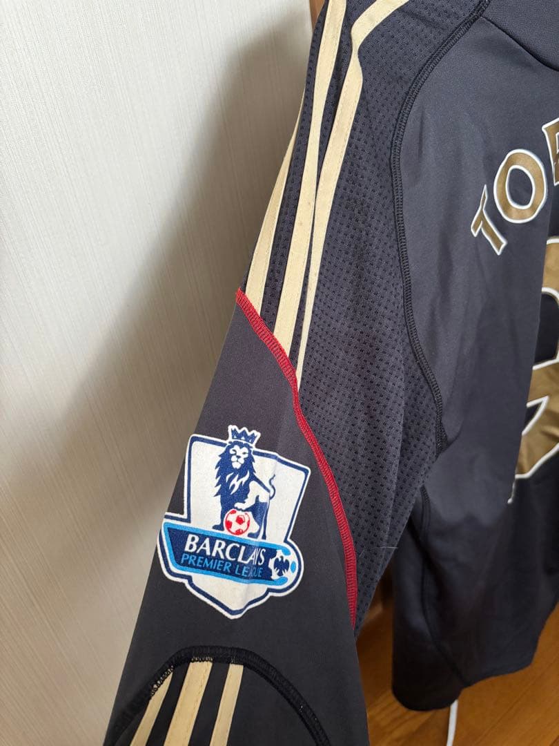リヴァプール トーレス 9 長袖ジャージ 出回り少ない