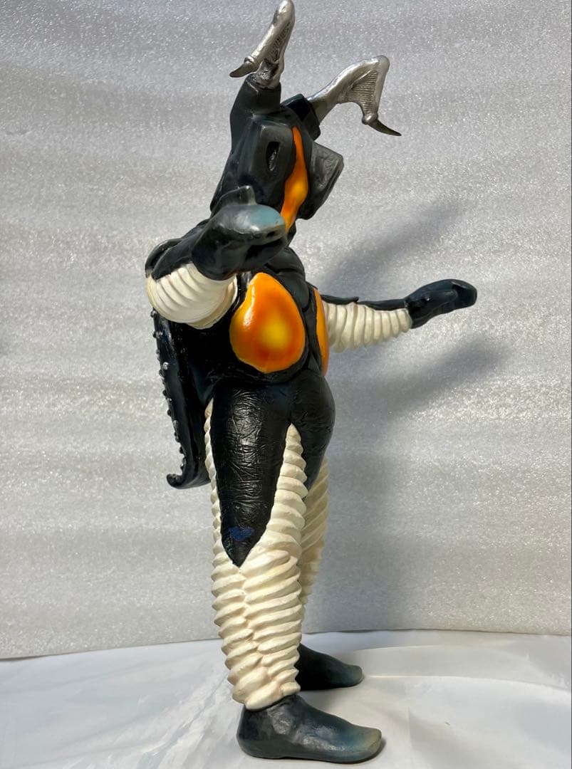 ゼットン完成品(ウェーブ絶版ガレージキット 検索 ccp エクスプラス ビリケン