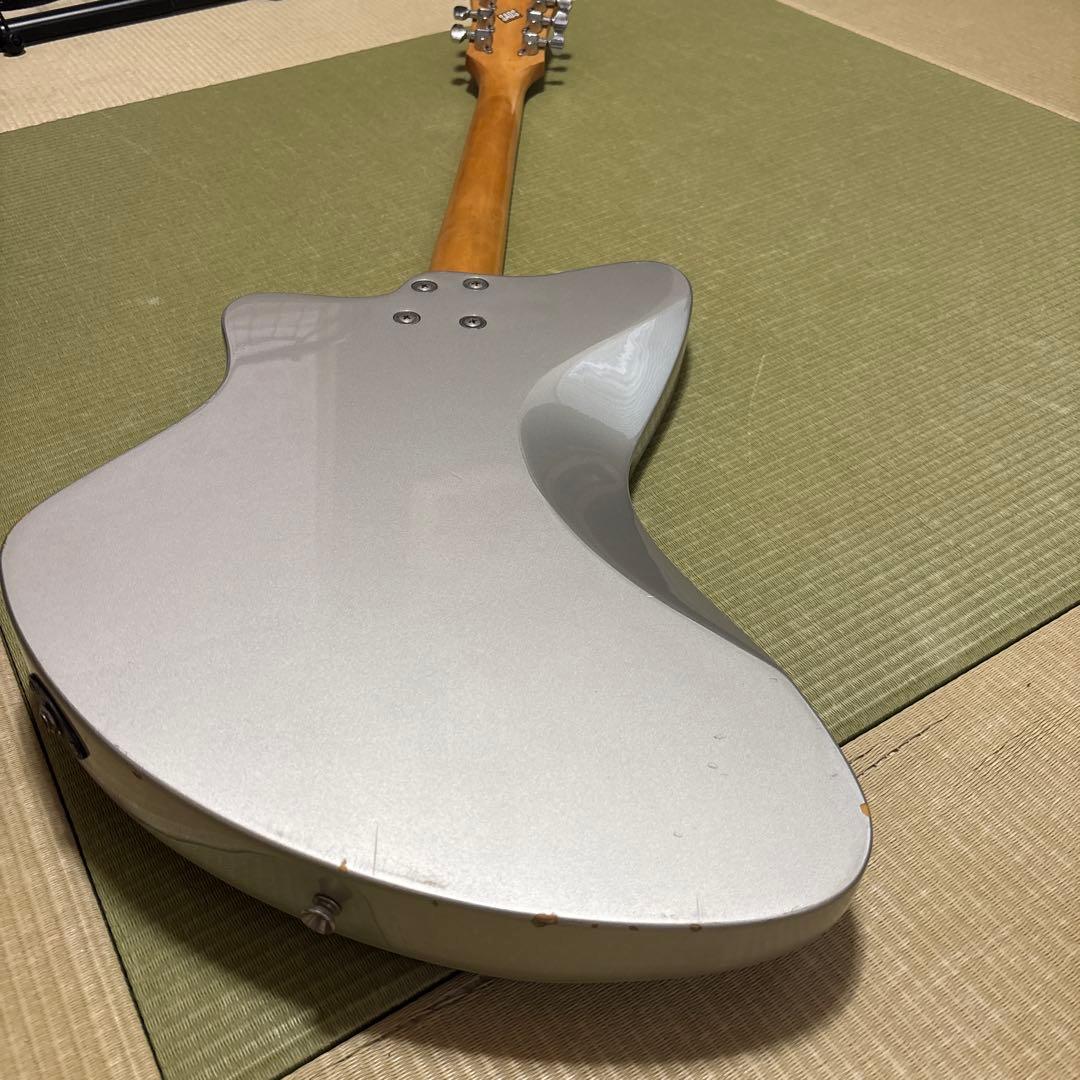 Burny バーニー エレキギター シャチ シルバー