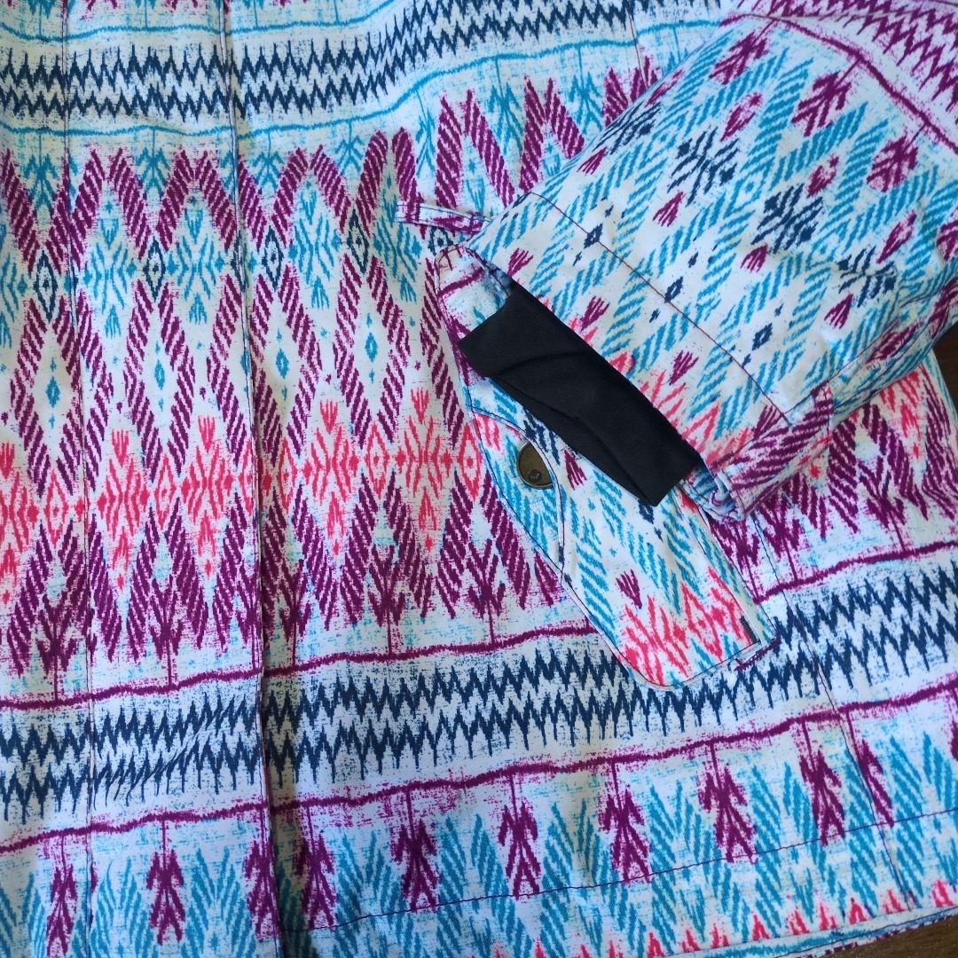 ROXY　スノボウェア　上下セット　Ｍ　ロゴ　総柄　幾何学模様　ピンク　パープル