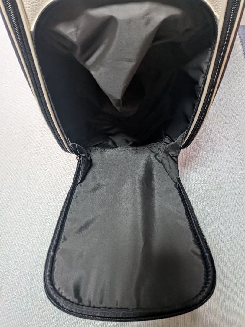 トミーヒルフィガー キャディバック ネイビー／レッド／ホワイト