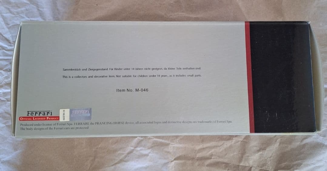 CMC フェラーリ 250GT Berlinetta (SWB) 1/18