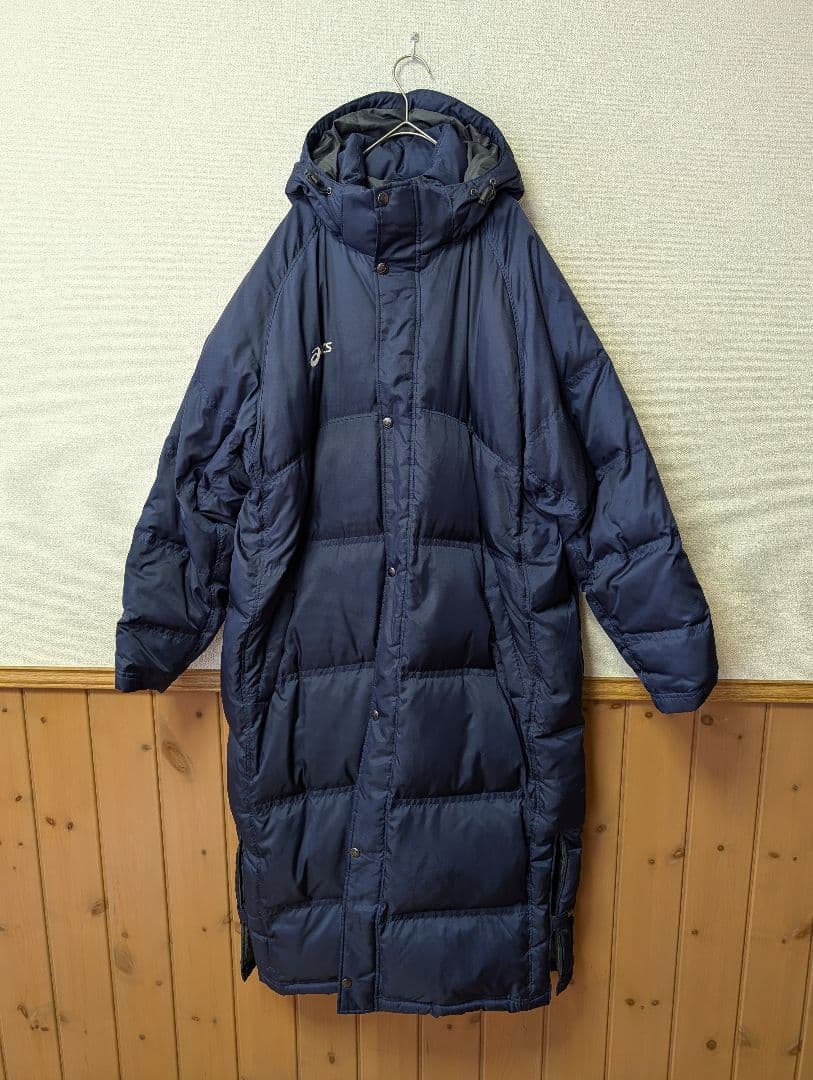 asics中綿ベンチコート