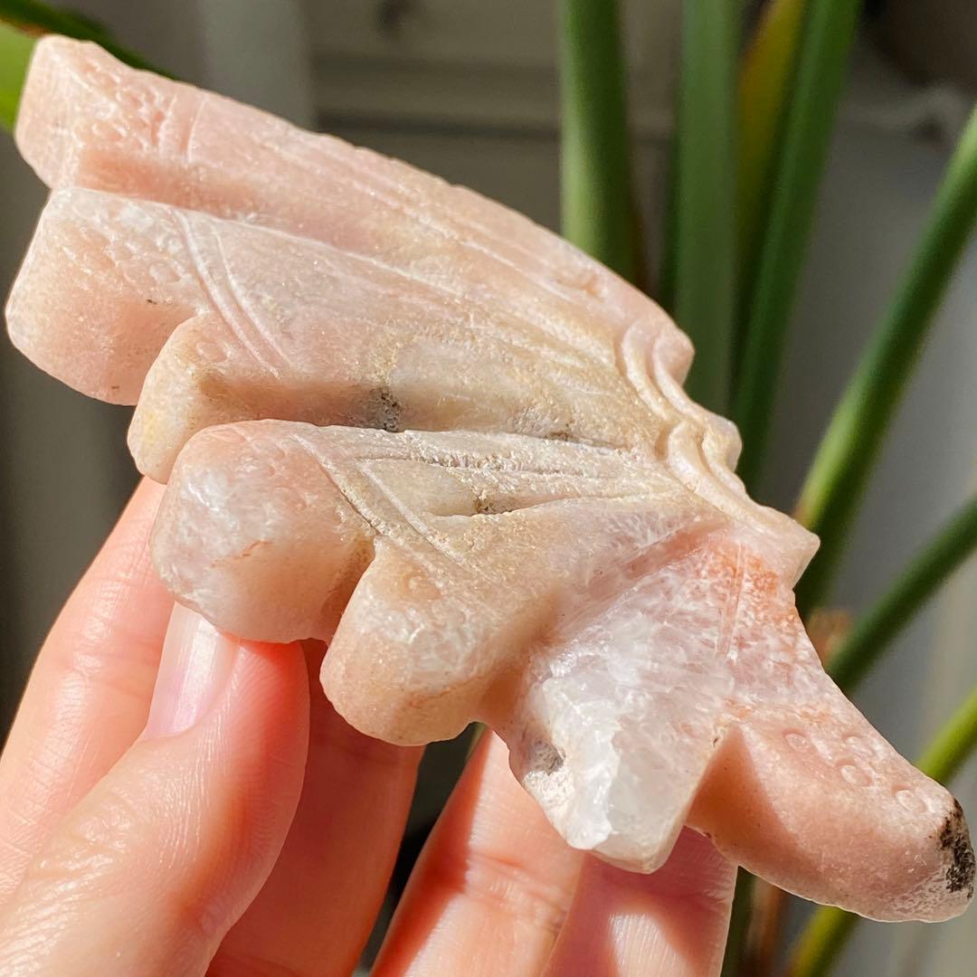 【 キュート ピンクアメジスト バタフライ 原石 スタンド付き 蝶々 さん 】