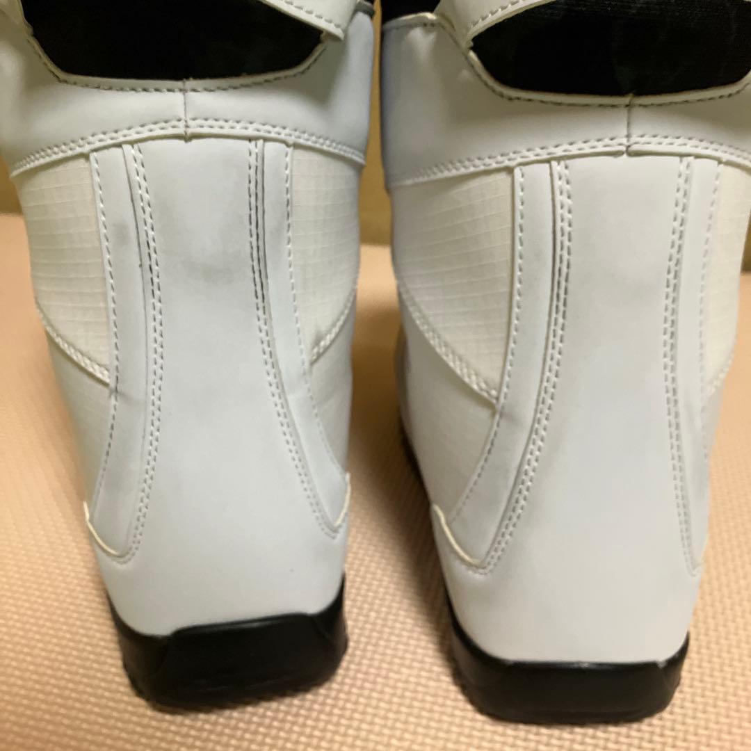 SPOON TGF ダイヤルブーツ ホワイト　スノーボードブーツ