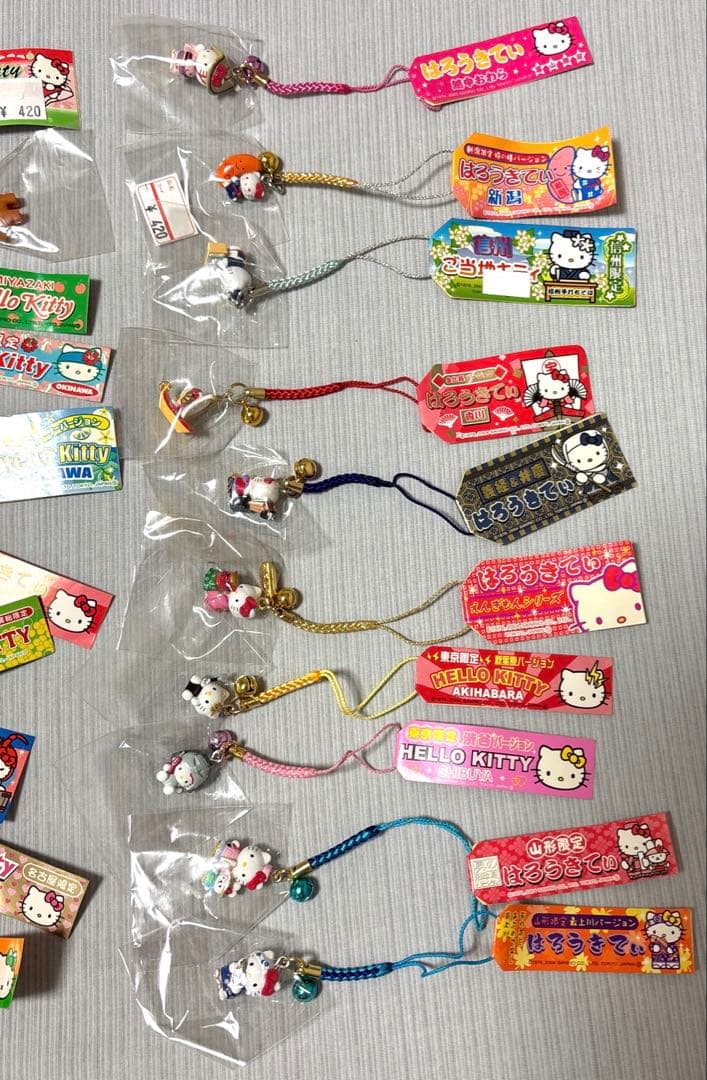 ハローキティ　値付け　ストラップ31個セット