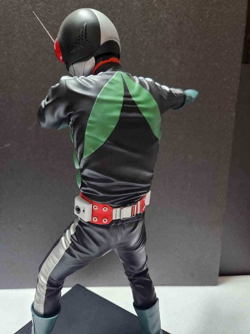 【遂に出品！究極のプロ完成品No5 】電飾★海洋堂 メガソフビ 仮面ライダー2号