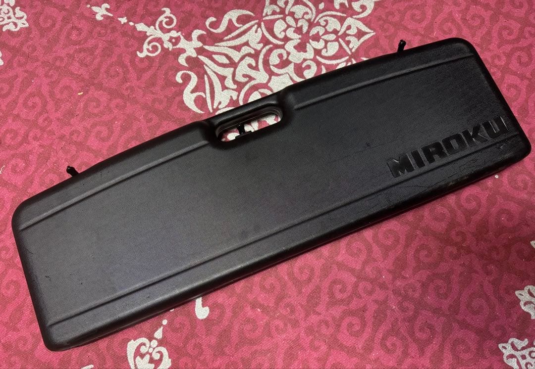 ヒ*ン様 オーバルハードケース　【上下二連用】