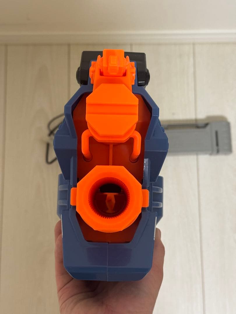 ナーフ ライバル ネメシス 充電式のバッテリー付き