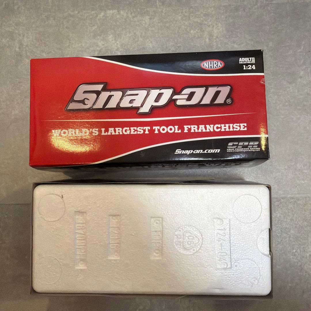 Snap-on NHRA ミニカー 1:24