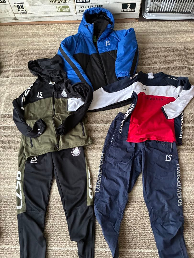 美品　ルースイソンブラ　ダウン　アウター　セットアップ　140 150 160