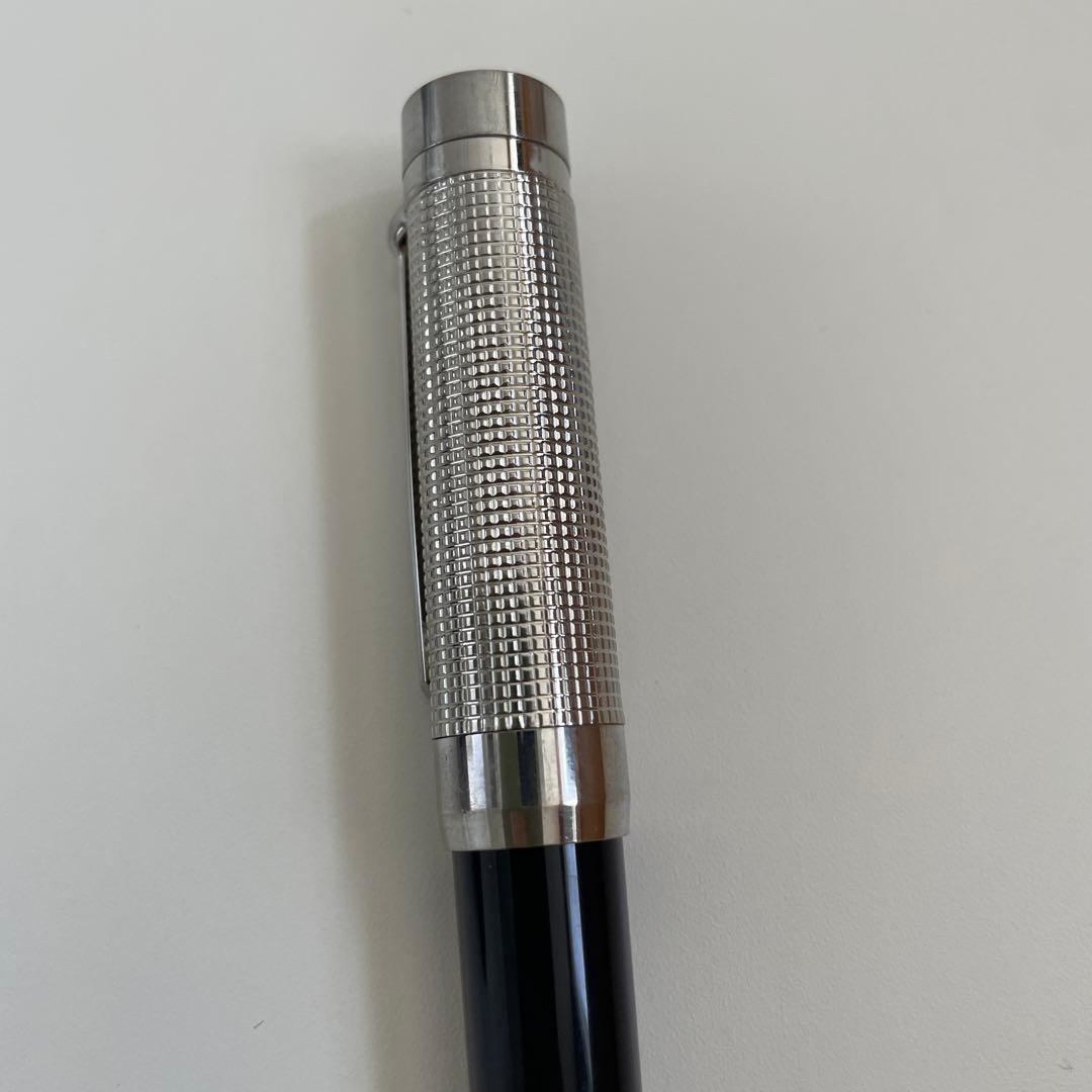 カルティエ パシャ ブラックコンポジション ボールペン