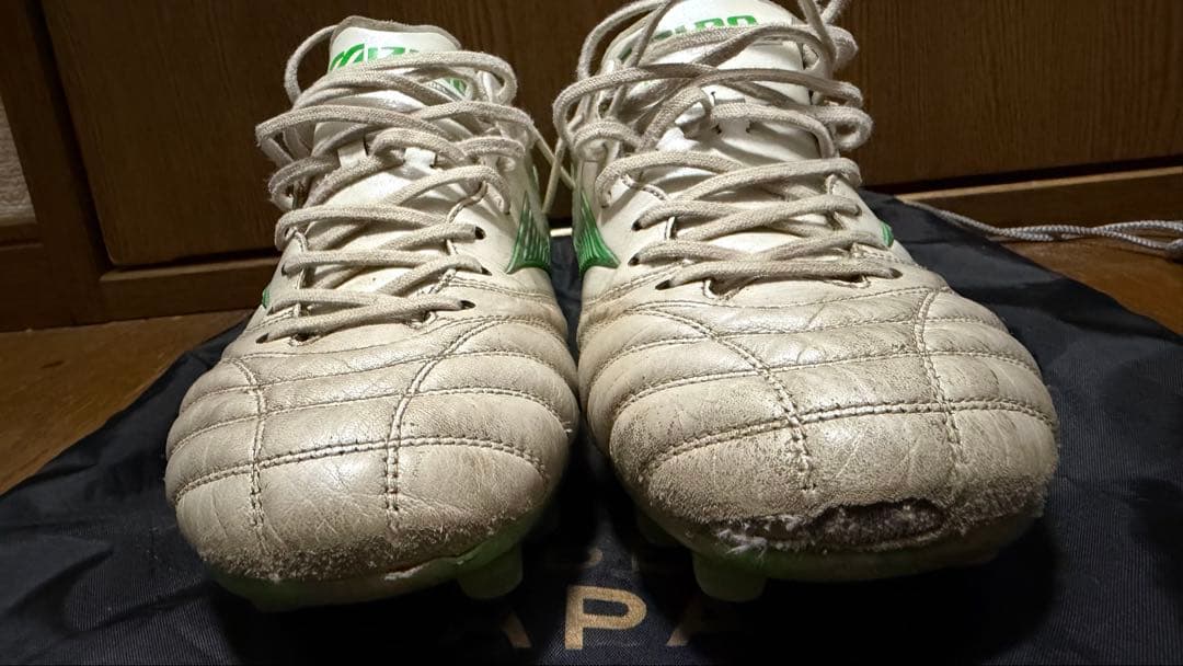 モレリアネオ4 JAPAN 26cm シューズキーパー付き