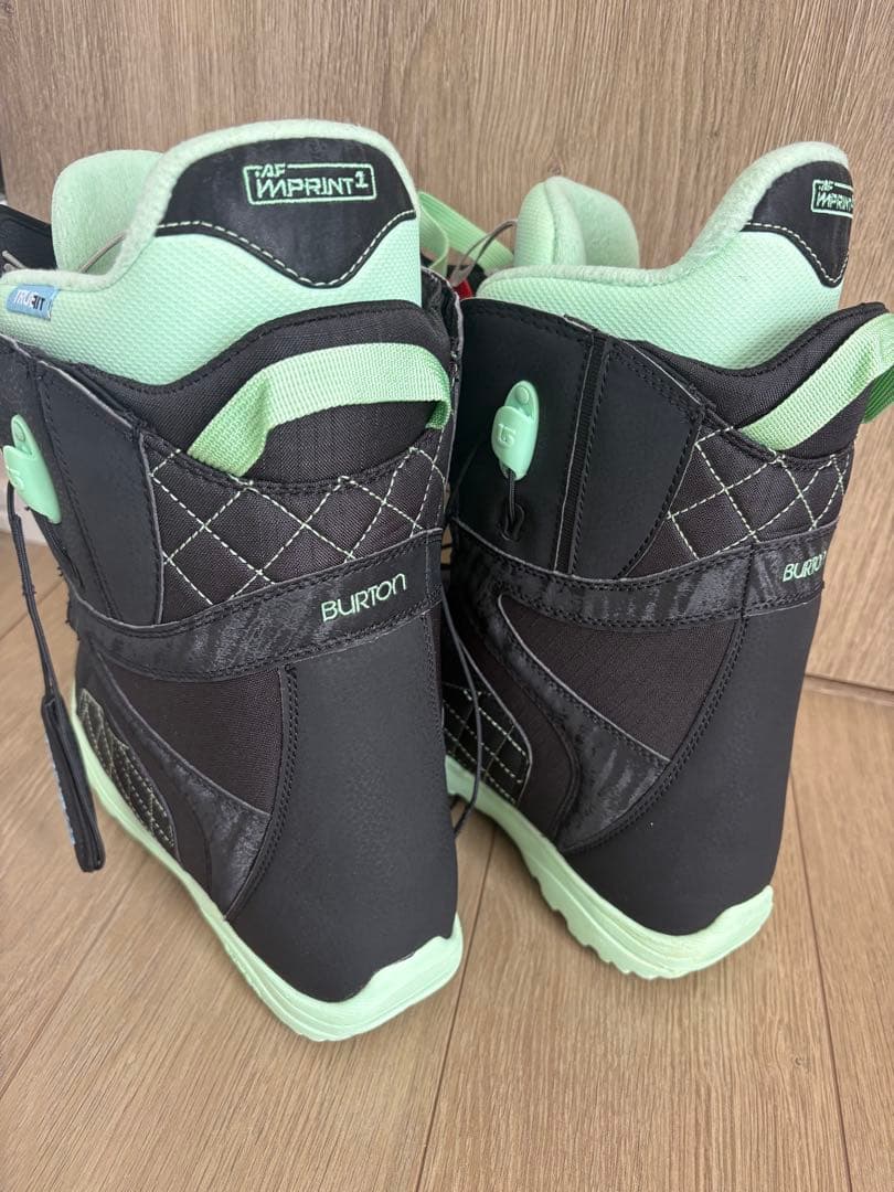 BURTON IMPRINT 1 ブラック/ミント 女性用スノーボードブーツ