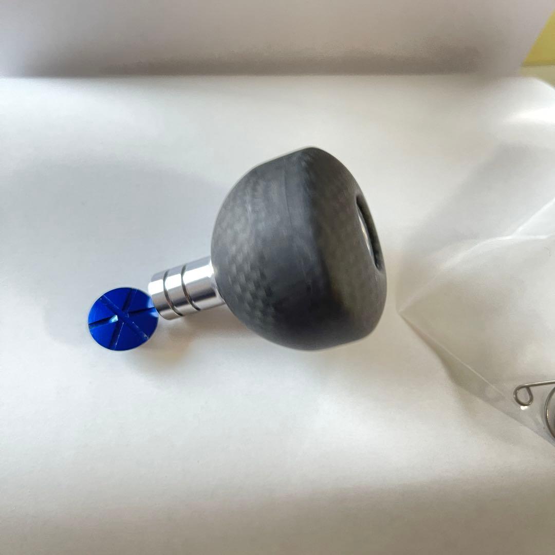 スタジオコンポジット　カーボンパワーラウンドシェープノブ XL　青