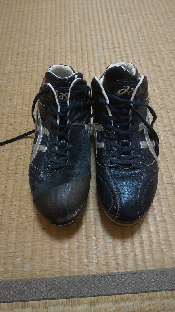 真田 裕貴　サイン入りスパイク　28cm