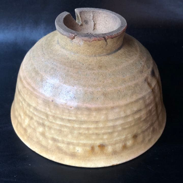 蔵からかなり古そうな抹茶茶碗が出て来た。名あり、古美術品、茶道具