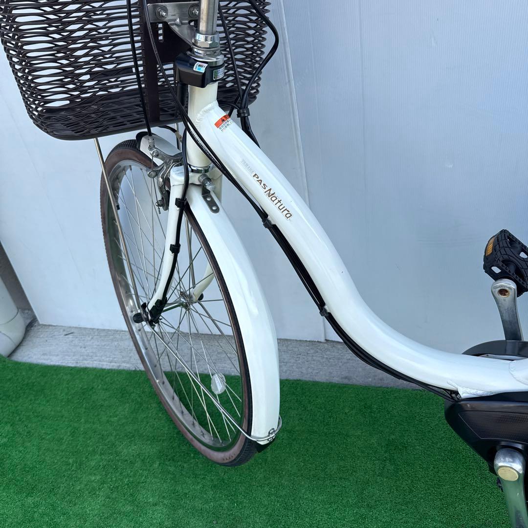 充電器無し電動アシスト自転車26インチ ホワイト