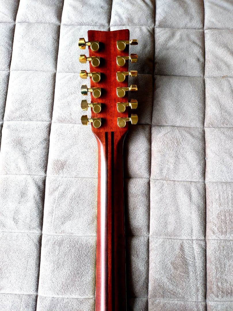 Yamaha LL16-12　ARE １２弦アコースティックギター　オール単板