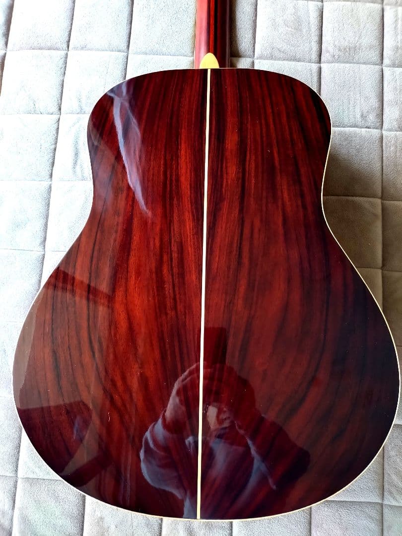 Yamaha LL16-12　ARE １２弦アコースティックギター　オール単板