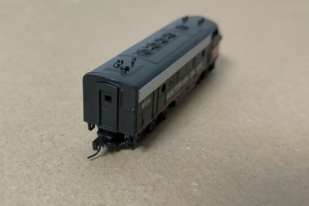 Micro-Train F7 engine Zゲージ 鉄道模型