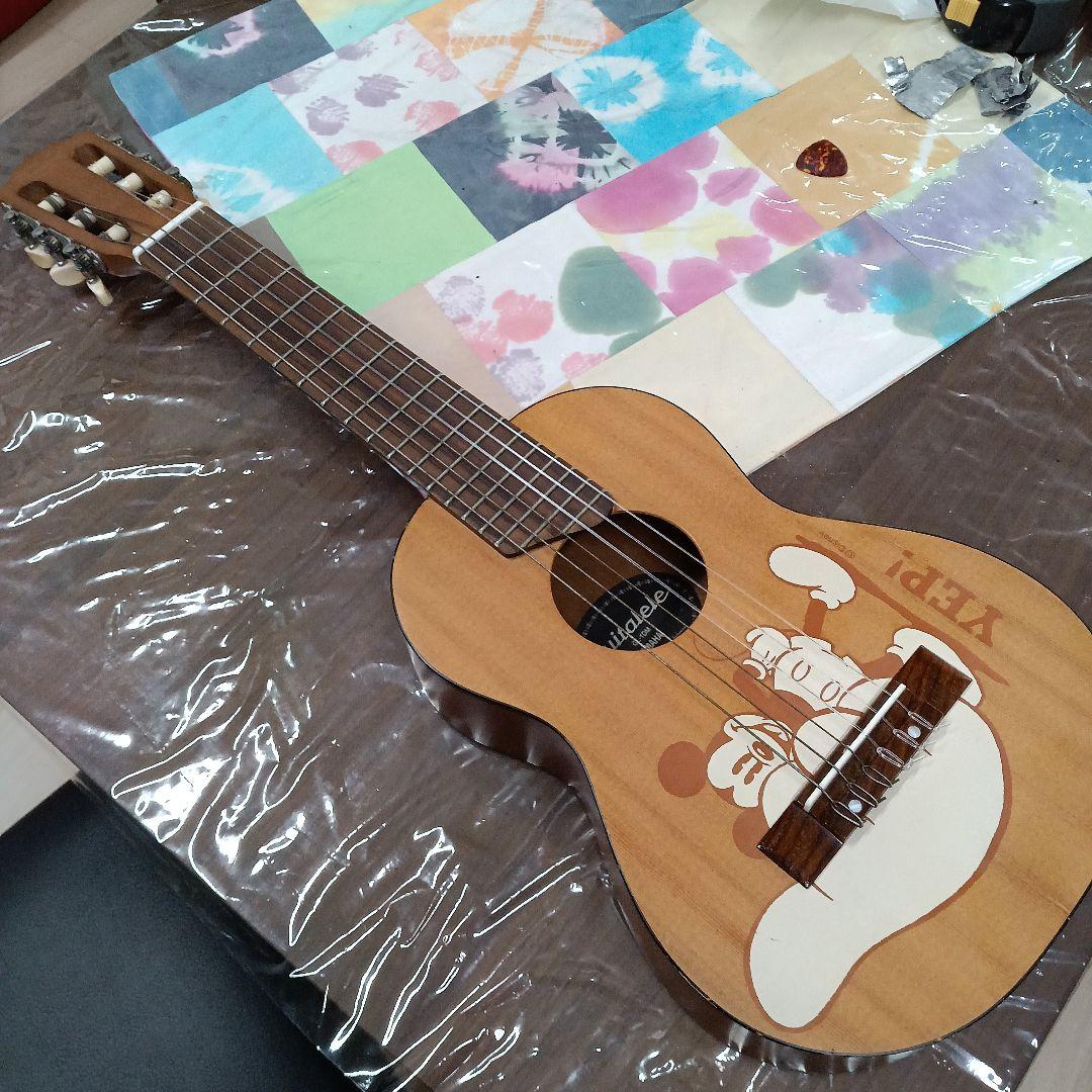 Yamaha GL-1DM ギタレレ 　ミッキーマウスイラスト付き