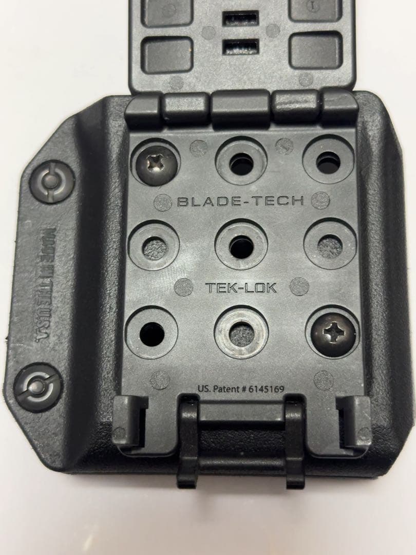 ブレードテック　m4マグホルダー