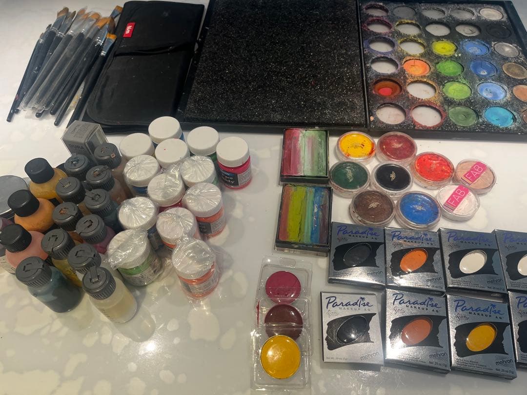 【新品多数】ボディペイント・特殊メイクセット