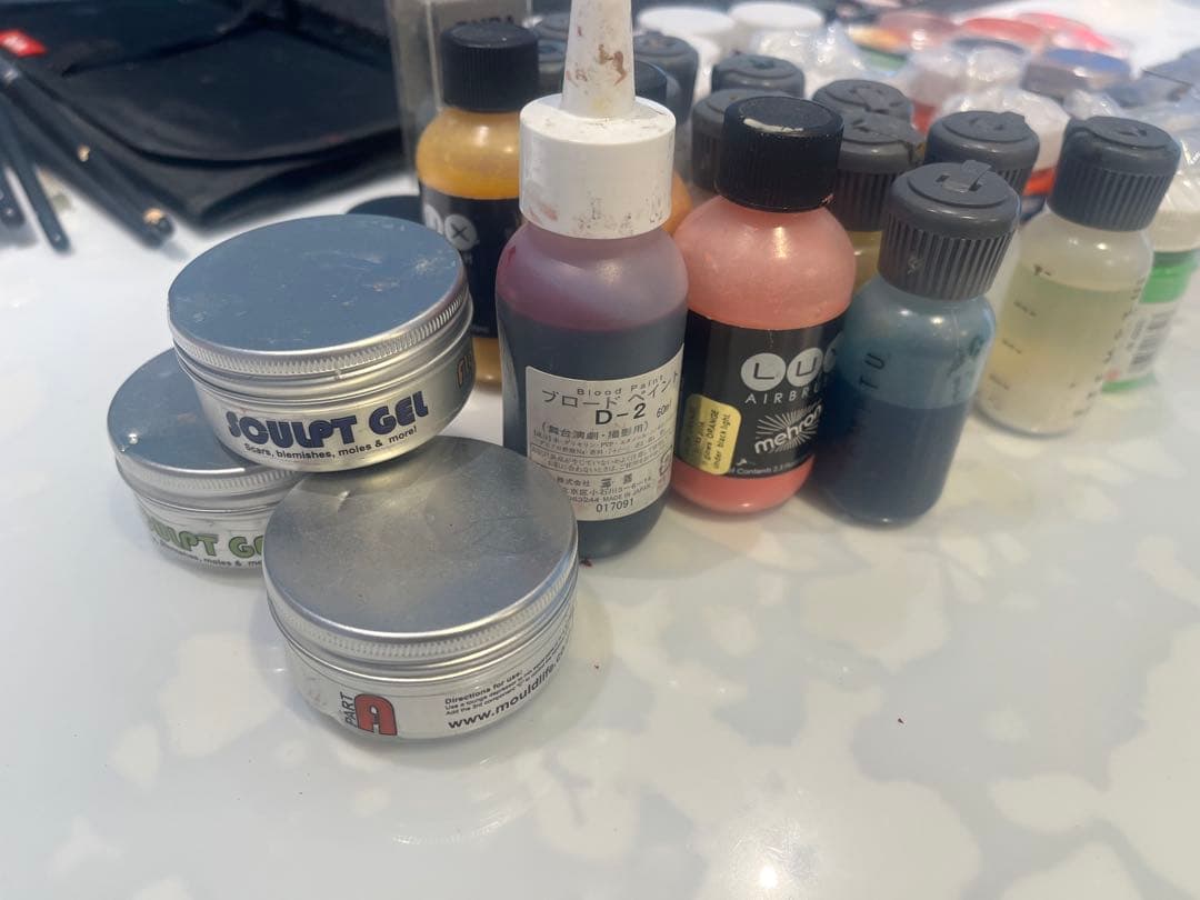 【新品多数】ボディペイント・特殊メイクセット