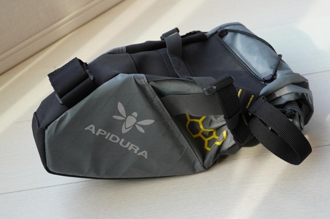 APIDURA サドルバッグ 未使用