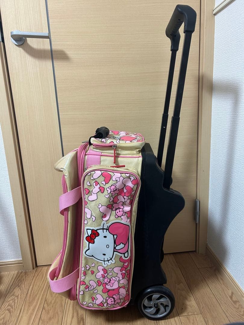 ボウリング　ハローキティ2ボールカート