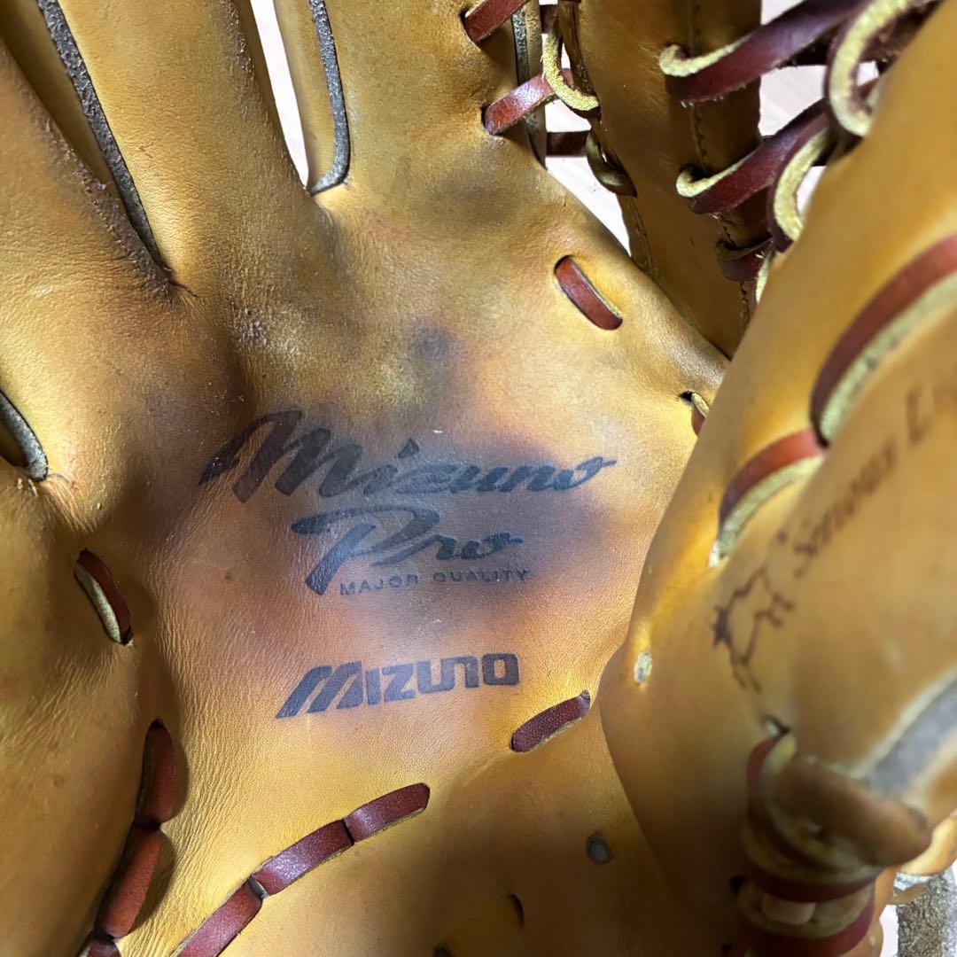 値下げ中　ミズノプロ　硬式　イエロー　左利き　左投げ　型◎ 即戦力