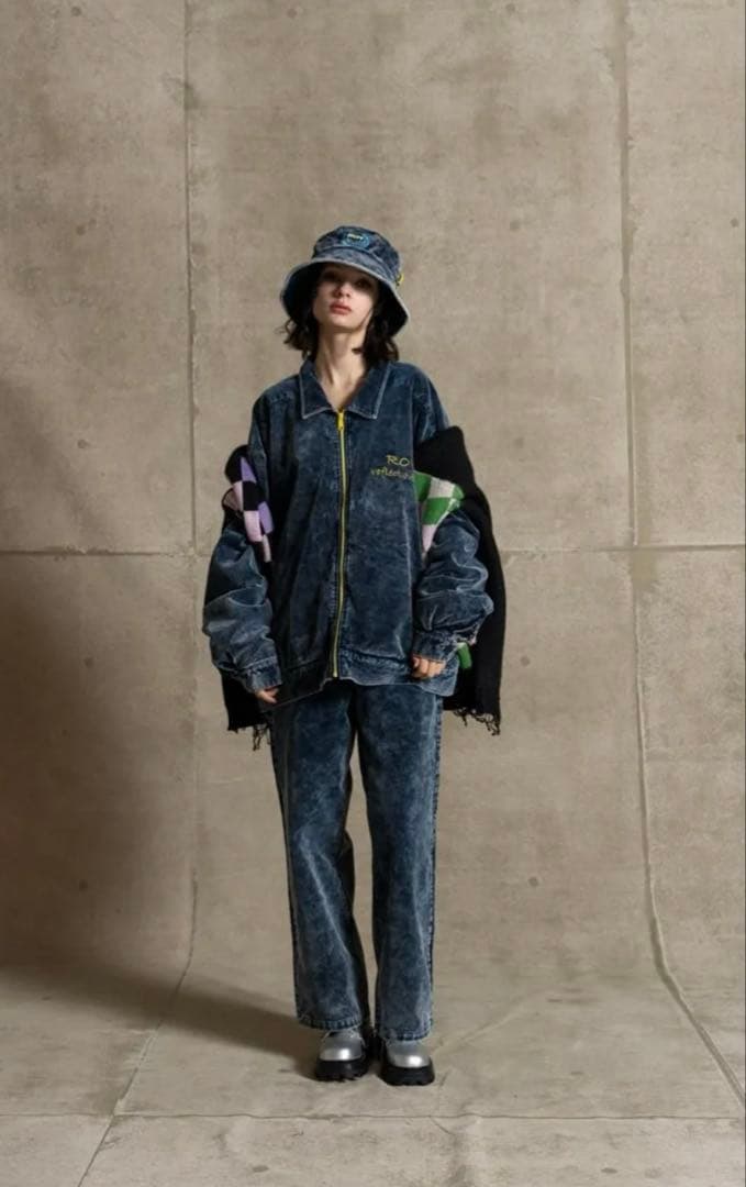 LiSA コーデュロイパンツ ネイビー ROY reflect overjoy