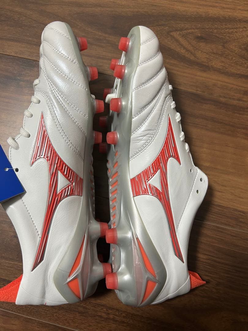 ミズノ　モレリアネオ4 ジャパン　27.0cm