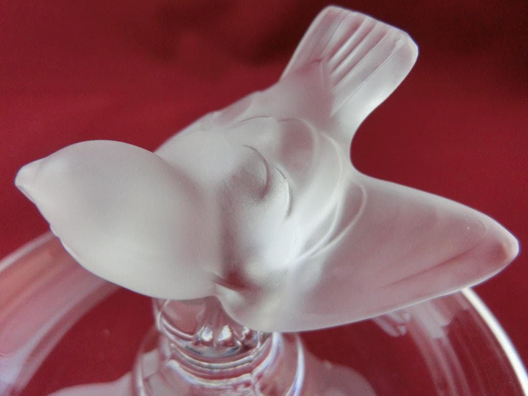 『LALIQUE』クリスタルガラス・リングトレイ雀