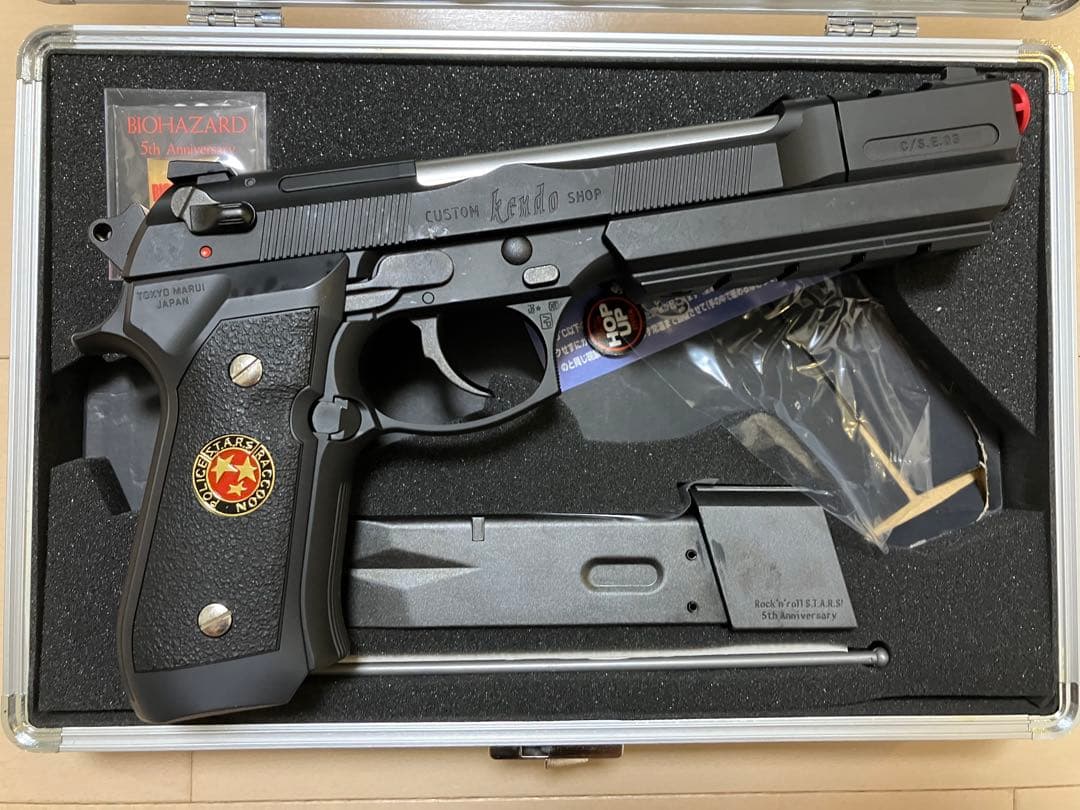 バイオハザード　東京マルイ サムライエッジ バリーバートンモデル 2001