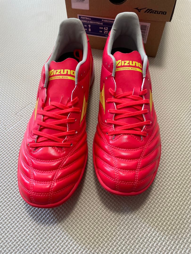 未使用　日本未発売！ミズノ モレリア ネオ4 プロ AS 27cm