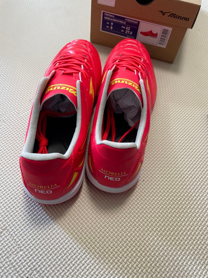 未使用　日本未発売！ミズノ モレリア ネオ4 プロ AS 27cm