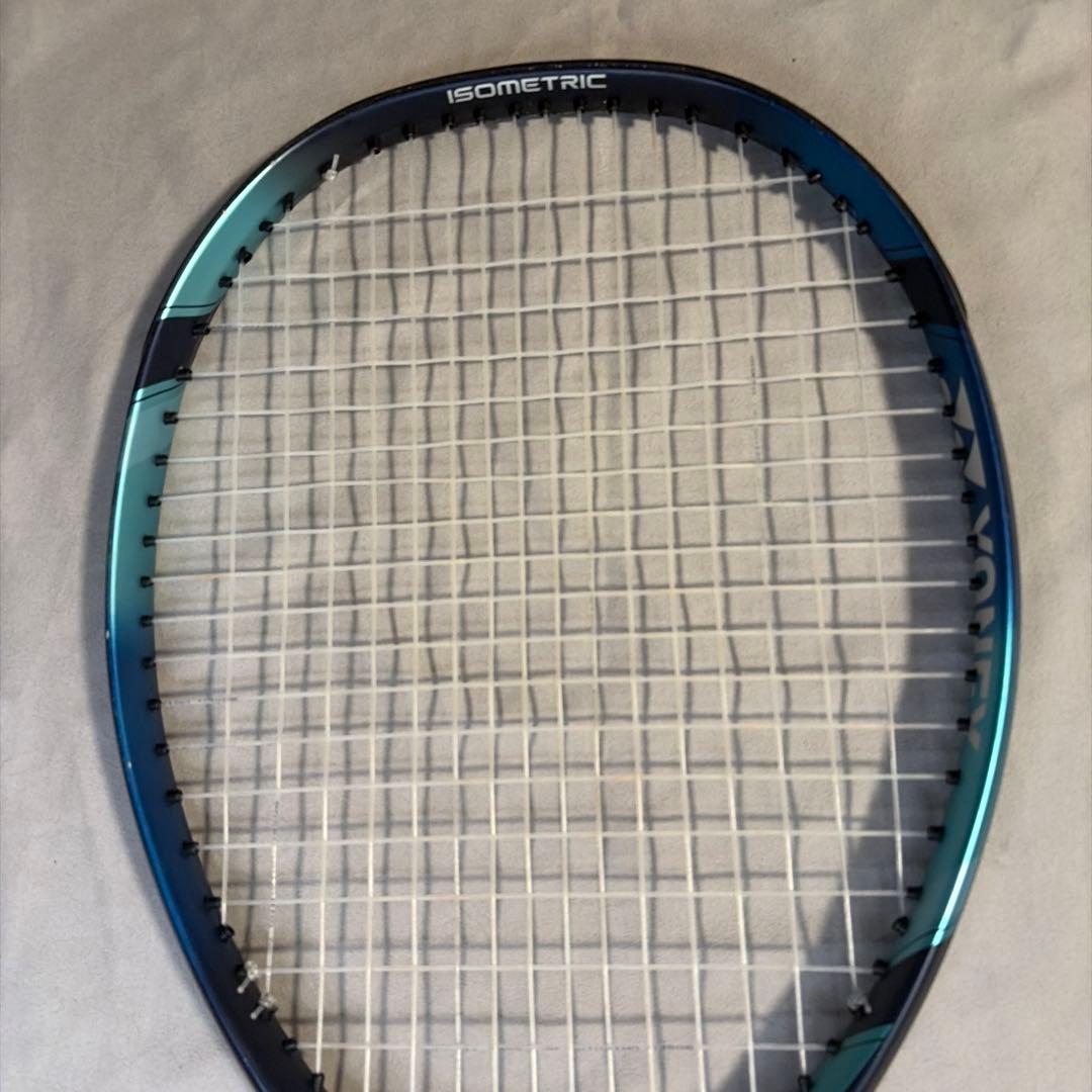 YONEX EZONE FEEL テニスラケット　ケース付き　ヨネックス
