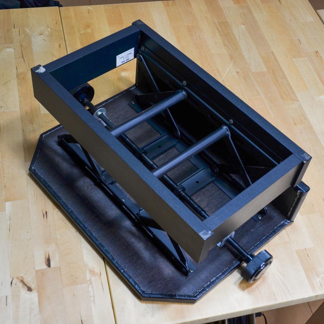 【美品】YAMAHA ヤマハ　ピアノ補助台 HP-100