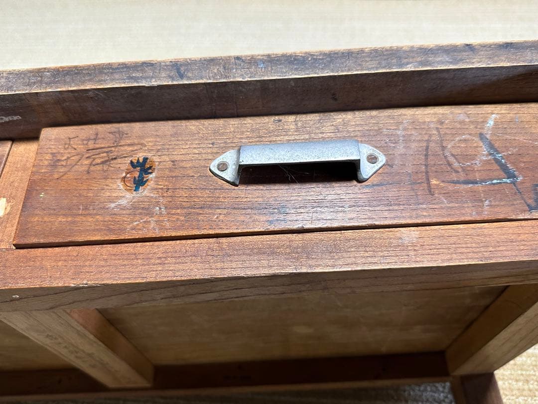 昭和レトロ・木製テーブル・アンティーク・ヴィンテージ・古家具　文机