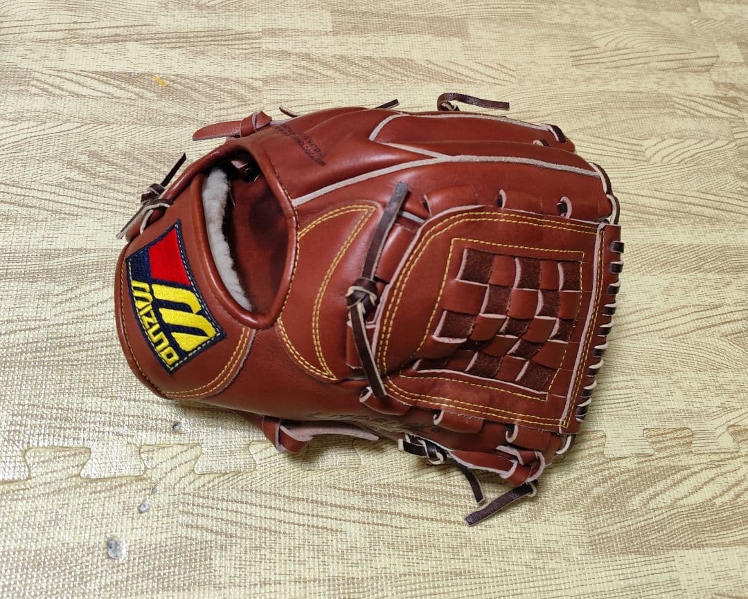 ミズノワールドウィン復刻版　硬式野球グローブ ブラウン オールラウンド