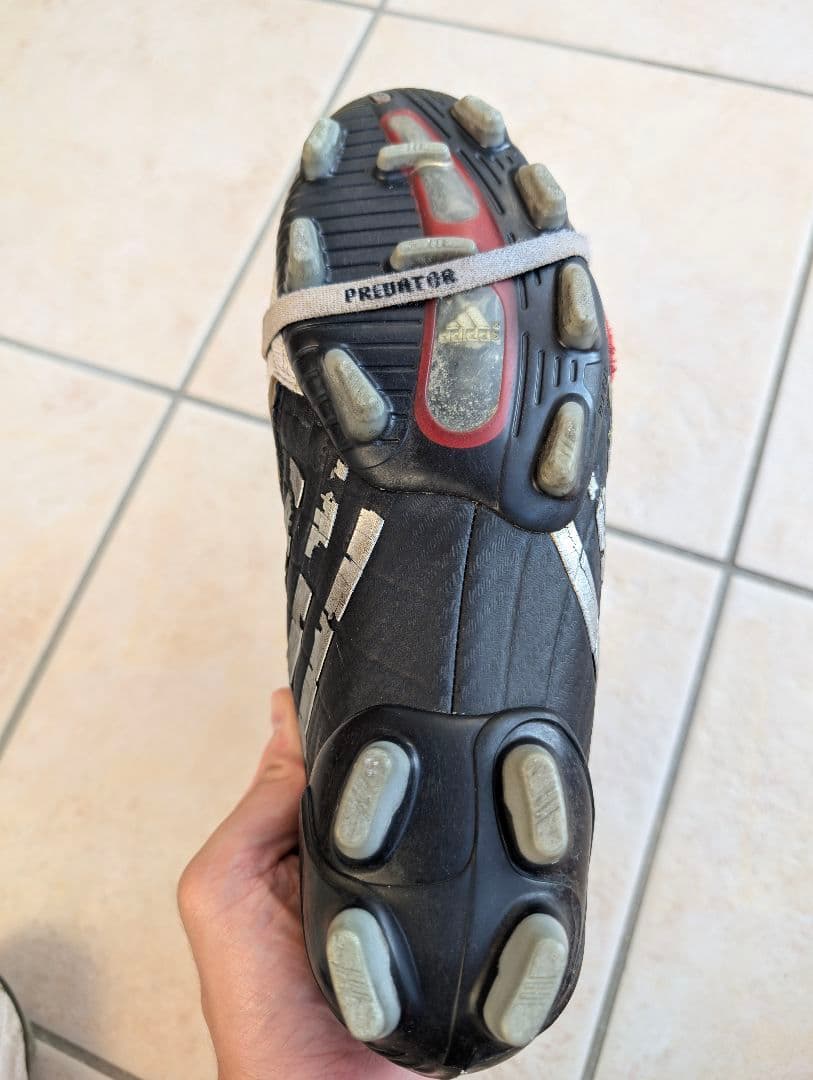 Predator Powerswerve　FG　adidas　　27ｃｍ