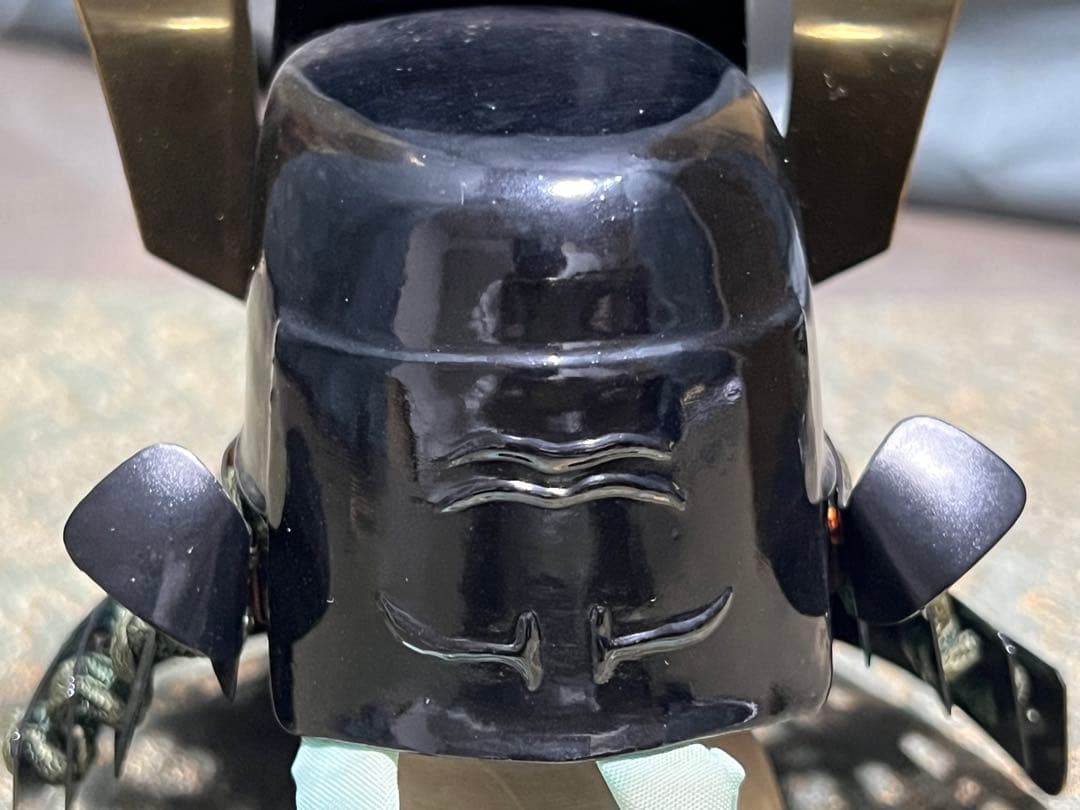 甲冑師 加藤一冑 唐冠の兜 鍾馗耳の脇立 脇坂安元 戦国武将 兜 置物